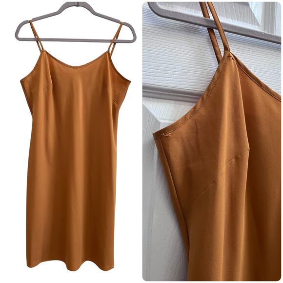 Nanette Lepore Tiny Pulls Adjustable Spaghetti Strap Satin Slip Dress Size 8 - Picture 1 of 11